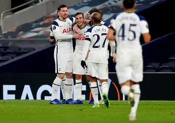Tottenham farka koştu!