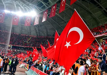 Türkiye-İsveç maçının biletleri tükendi