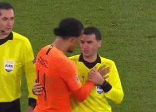 Van Dijk'ten alkışlanacak hareket