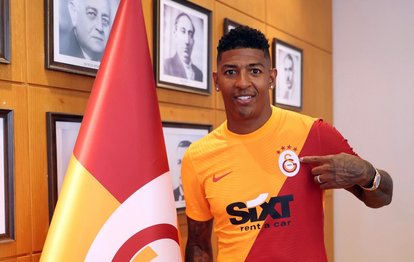 Son dakika transfer haberi: Galatasaray Patrick Van Aanholt’u açıkladı!
