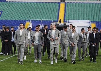 A Milli Takım zemini ve stadyumu inceledi