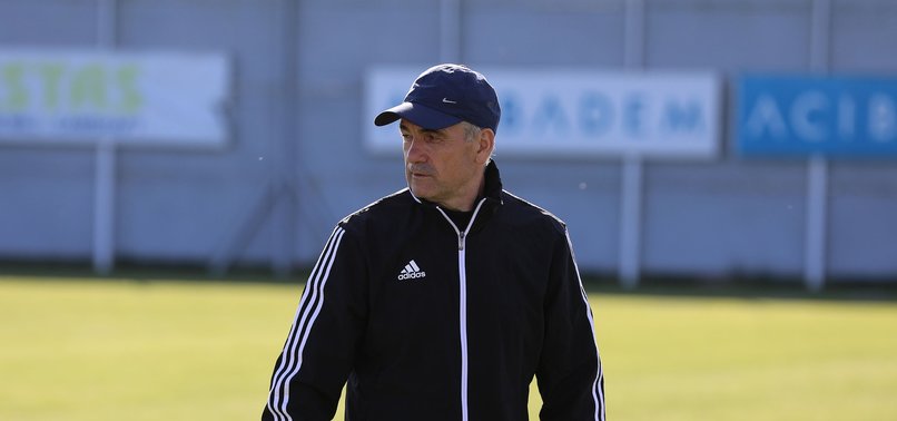 Transferine Rıza Çalımbay engel oldu! Galatasaray...