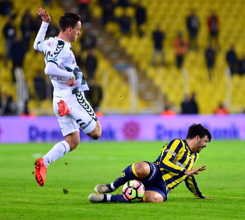 Fenerbahçe-Atiker Konyaspor karşılaşmasından kareler