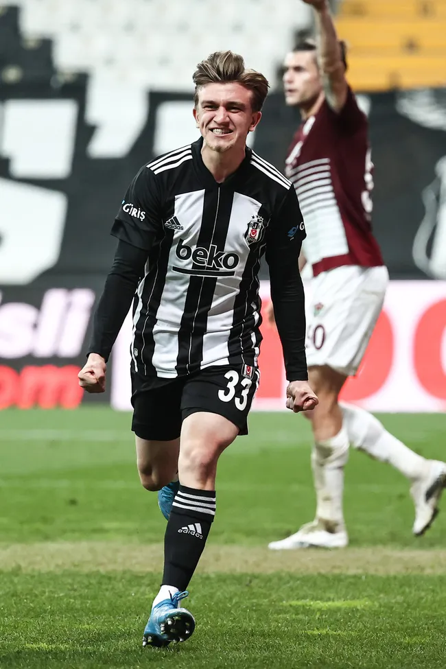 SON DAKİKA BEŞİKTAŞ HABERLERİ - Ajax maçı öncesinde Rıdvan Yılmaz sakatlığı sebebiyle kadrodan çıkarıldı! - 1