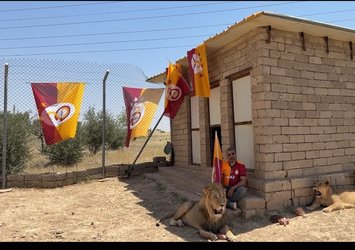Şampiyonluğu aslanlarıyla kutladı!