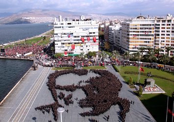 9 EYLÜL'ÜN ANLAMI NE? | İzmir'in Kurtuluşu'na dair tarihi bilgiler ve mesajlar