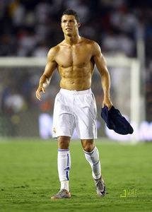 En kaslı futbolcu hangisi?