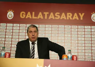 Galatasaray'da şok istifa