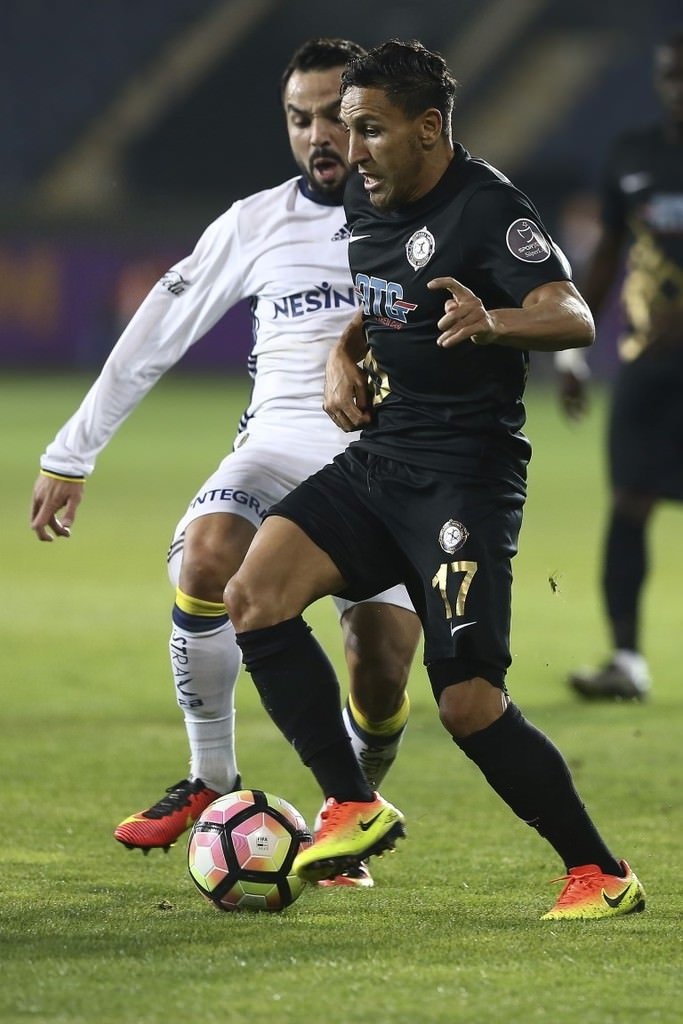 Osmanlıspor-Fenerbahçe maçından kareler