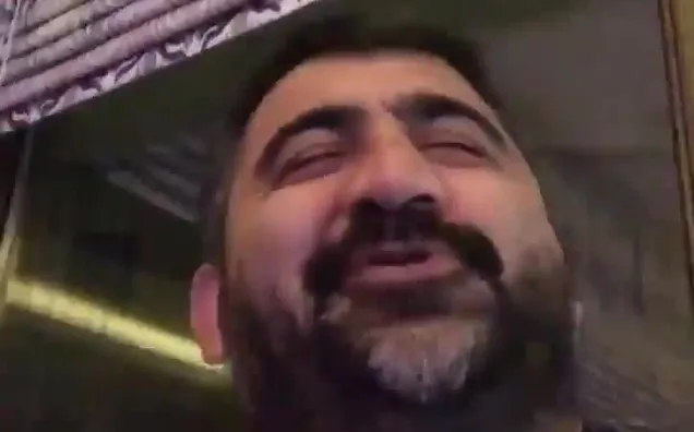 Ümit Özat'tan Müslüm Gürses performansı
