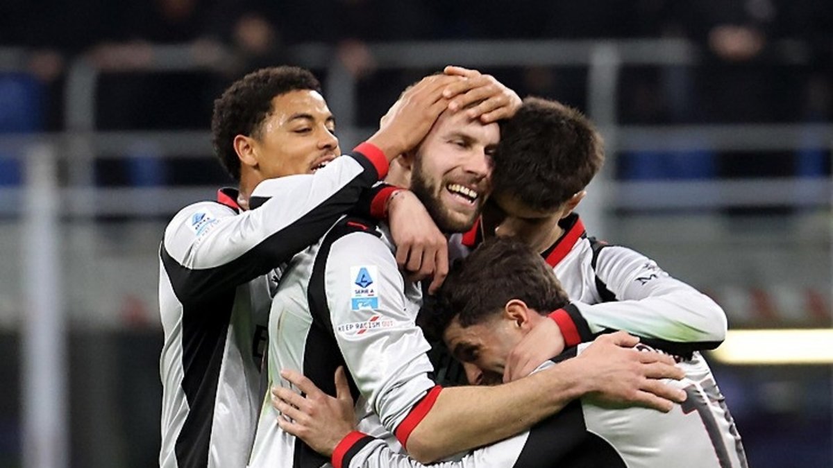 5 golün çıktığı maçta Milan, Torino'yu mağlup etti!