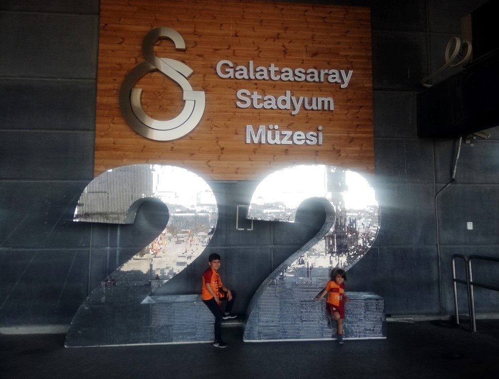 Galatasaray’ın şampiyonluk kutlamasında 5. yıldız detayı