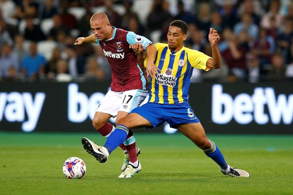 Gökhan Töre’ye gurbet yaramıyor