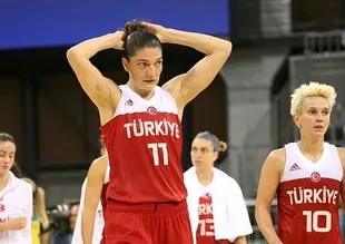Rio'da büyük skandal! Potanın Perileri...