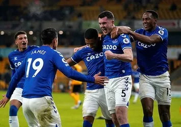 Everton deplasmanda galip!