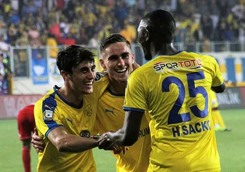 Ankaragücü Süper Lig'de kalmayı garantiledi