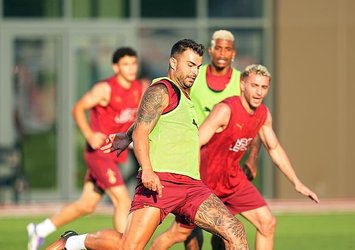 Galatasaray çift antrenman yaptı