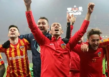 Umut atıyor, Kayserispor kaybetmiyor