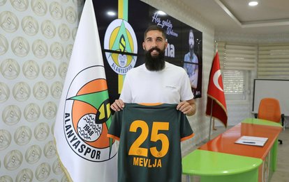 Son dakika transfer haberi: Aytemiz Alanyaspor Slovenyalı stoper Miha Mevlja ile 3 yıllık sözleşme imzaladı!