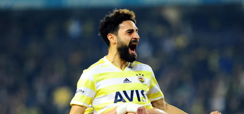 Denizlispor Mehmet Ekici'ye talip oldu
