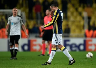 Robin van Persie küstü oynamıyor