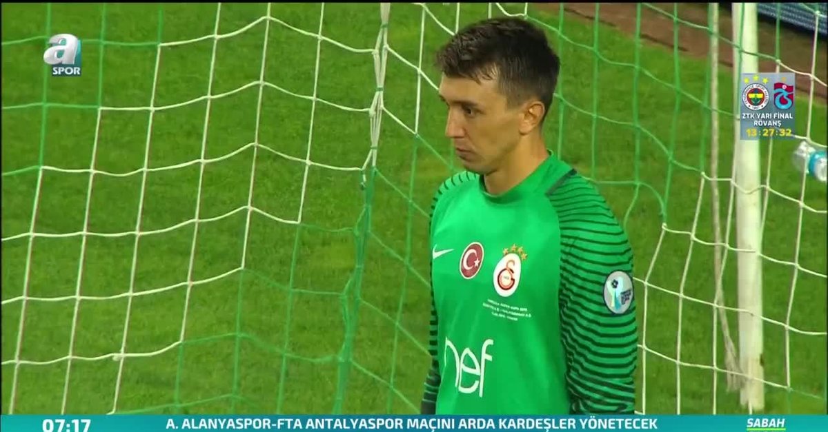 Galatasaray'da Muslera üzüntüsü
