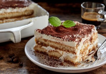 Tiramisu nasıl yapılır? Malzemeleri, yapılışı ve püf noktaları nedir?