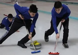 Türkiye Curling Şampiyonası'nda 3'te 3 yaptı