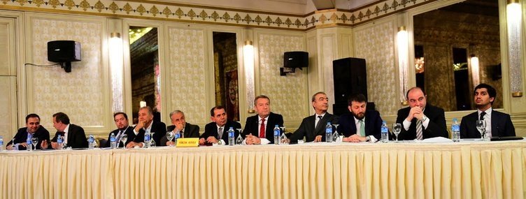 Galatasaray yönetiminden flaş karar
