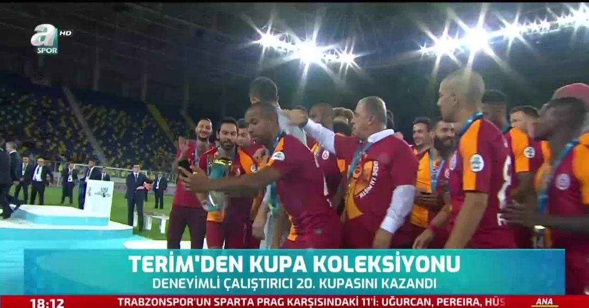 Fatih Terim'den kupa koleksiyonu