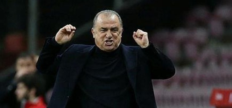 Usta yorumcudan şok sözler! Kötü oyunun tek sorumlusu Fatih Terim'dir