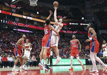 Alperen'in double-double'ı galibiyeti getirdi