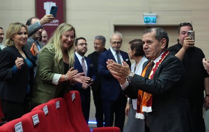 Dursun Özbek Galatasaray camiasına kenetlenme çağrısı yaptı!