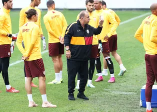 Fatih Terim'den futbolculara uyarı