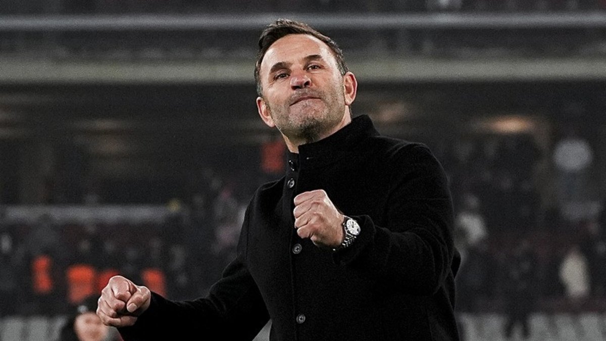 Okan Buruk, taraftarlara 3’lü çektirdi