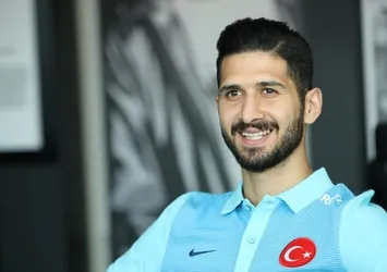 Fenerbahçe Emre Akbaba için teklif yaptı