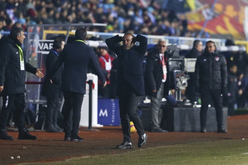 Fatih Terim’den şampiyonluk sözleri! 8 de kapanır 18 de kapanır