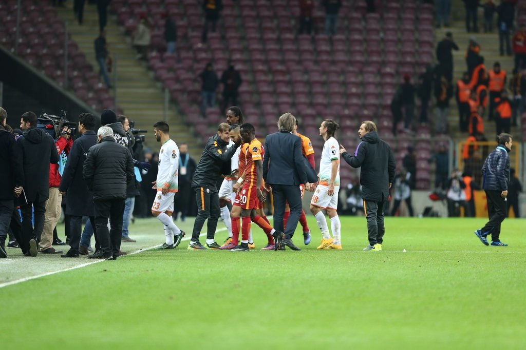 Galatasaray’da Yasin ve Bruma arasında gerginlik!