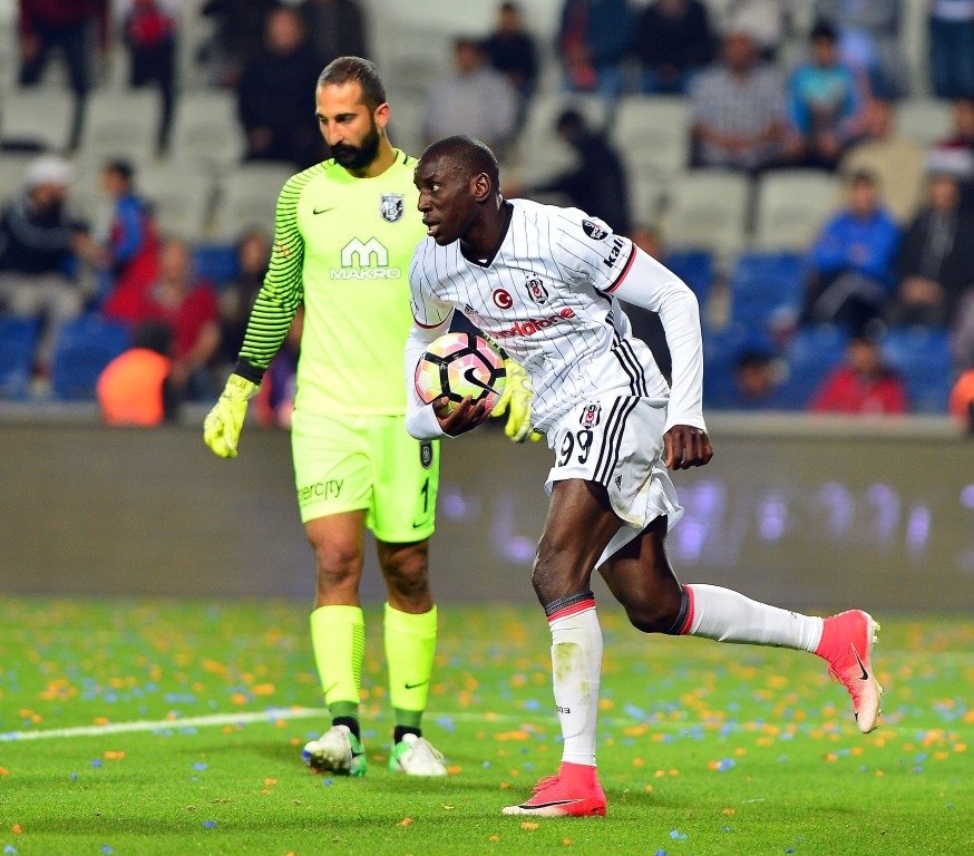Beşiktaş’ta Demba Ba bilmecesi