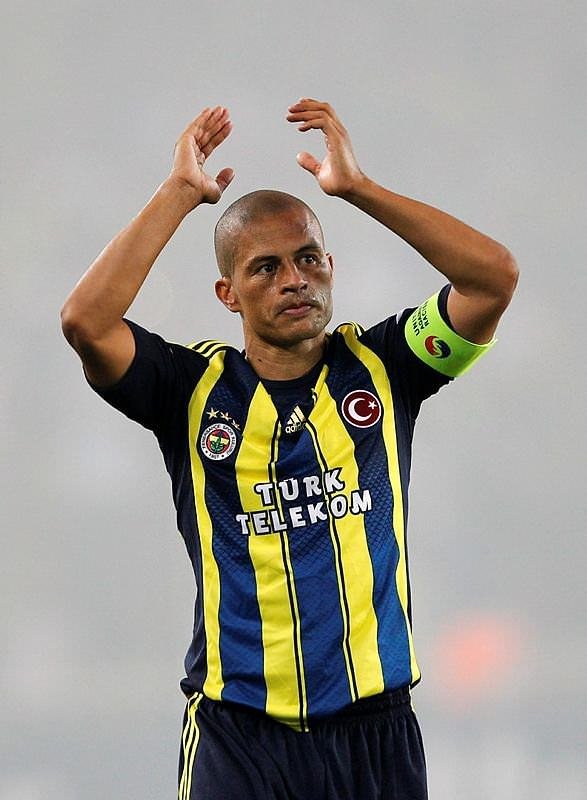 Alex’ten yıllar sonra gelen itiraf!