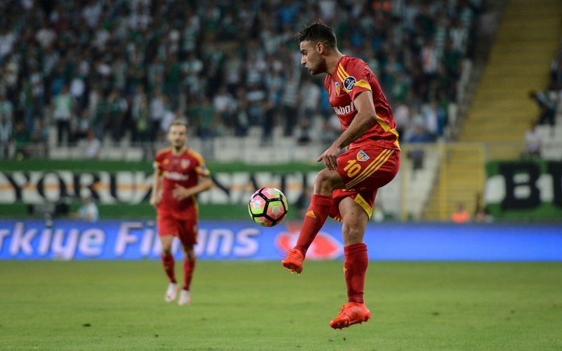 Galatasaray Deniz Türüç ile anlaştı