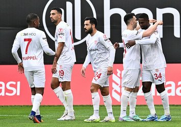 Pendik evinde turladı!