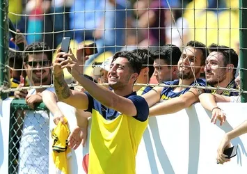 Allahyar: "Fenerbahçe bir dev"