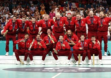 Erkekler hentbolda altın madalya Danimarka'nın!