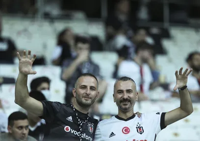 Son dakika spor haberleri: Beşiktaş Çaykur Rizespor maçıyla 1.5 yıl aradan sonra taraftarına kavuştu!