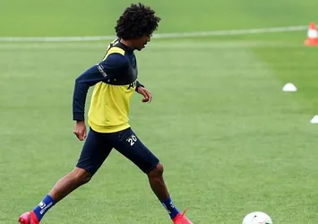 Fenerbahçe çalışmalarını sürdürdü