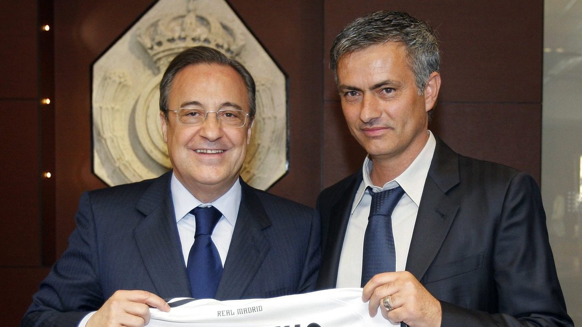 Jose Mourinho o yıldızın Fenerbahçe'ye transferi için Florentino Perez'le görüştü! Jose Mourinho o yıldızın Fenerbahçe'ye transferi için Florentino Perez'le görüştü!