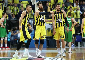 Fenerbahçe Beko Khimki'ye konuk oluyor