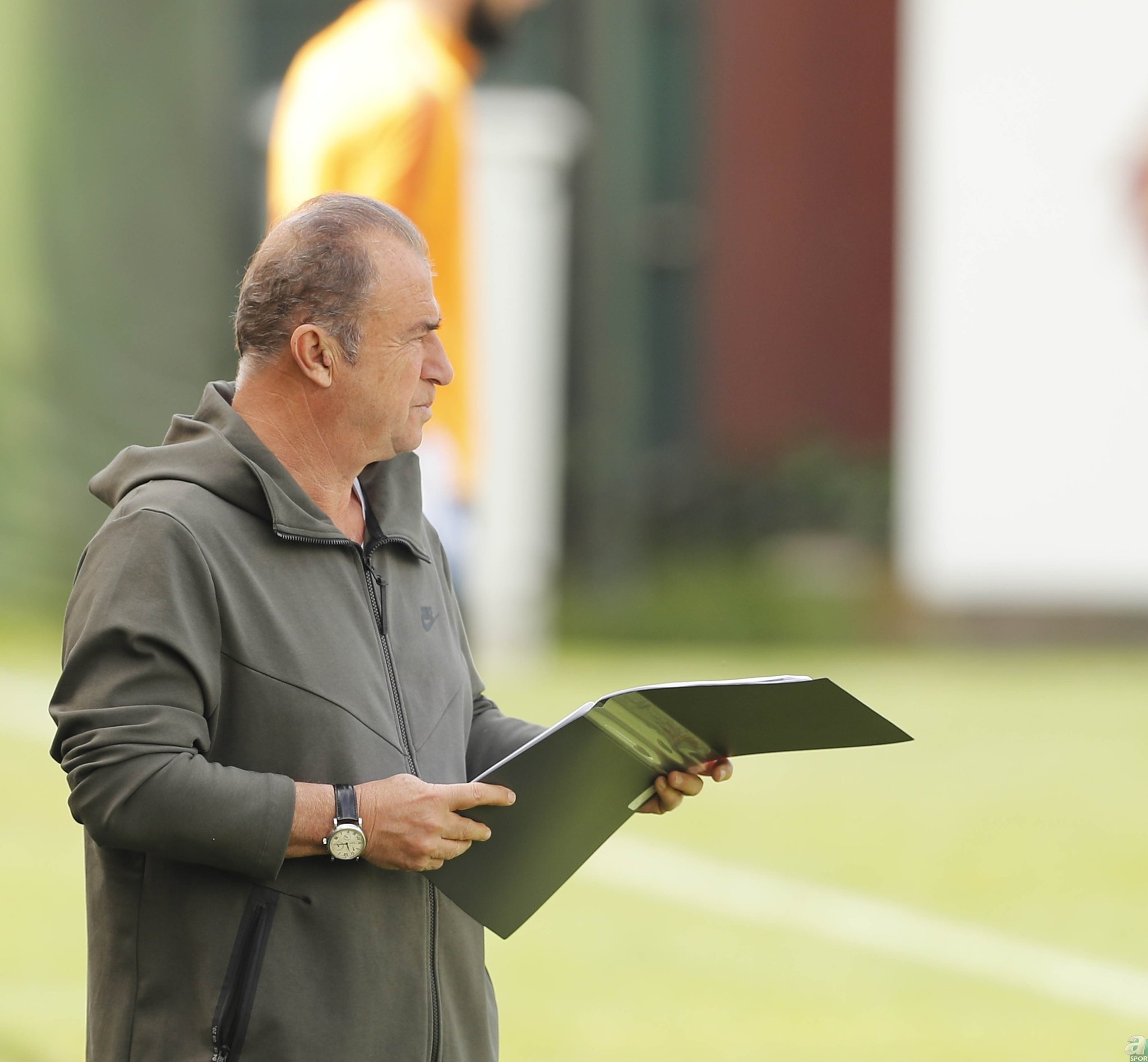 Son dakika spor haberleri: Galatasaray’dan dev transfer! Fatih Terim gözdesine kavuşuyor