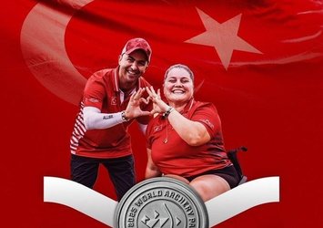 Öznur Cüre Girdi ve Kenan Babaoğlu'ndan gümüş madalya!